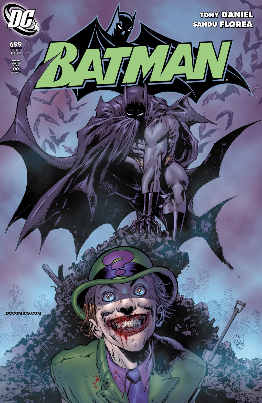 Batman #699 (DC, 2010 — Cover A) cover